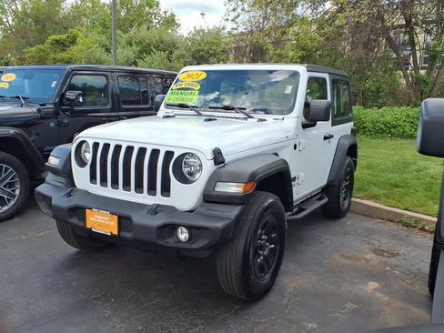 Certified 2021 Jeep Wrangler Sport AWD/4WD image 3
