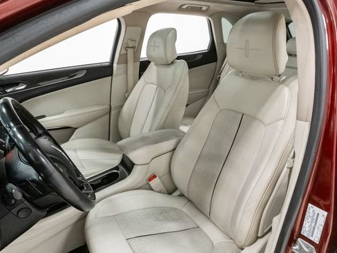 Used 2017 Lincoln MKC Black Label w/ Lincoln MKC Climate Package AWD/4WD image 8