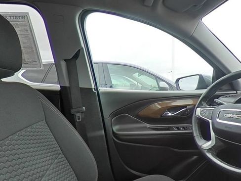 Used 2018 GMC Terrain SLE w/ Driver Convenience Package FWD image 20