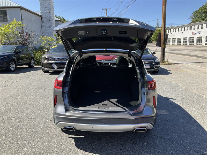 Used 2019 INFINITI QX50 Luxe AWD/4WD image 12