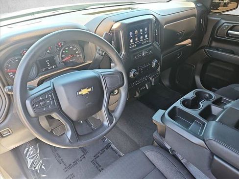 Used 2025 Chevrolet Silverado 1500 Custom RWD image 13