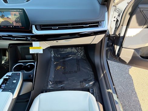 New 2026 BMW X1 xDrive28i w/ Technology Package image 18