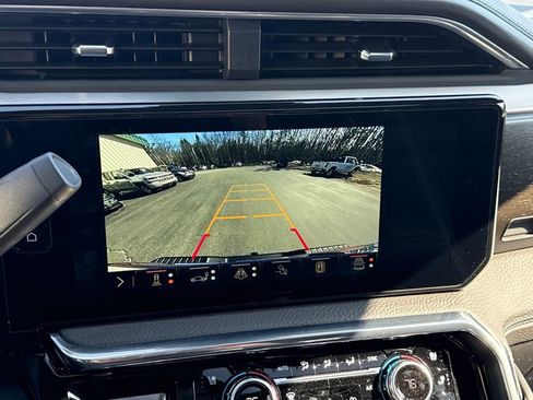 New 2026 GMC Sierra 2500 Denali w/ Denali Reserve Package AWD/4WD image 23