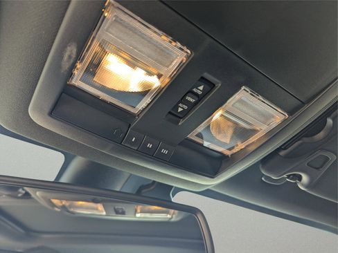 Used 2023 Dodge Challenger R/T Scat Pack w/ Plus Package image 21