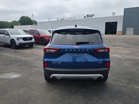 Used 2023 Ford Escape Active AWD/4WD image 4