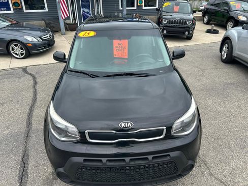 Used 2015 Kia Soul FWD image 7