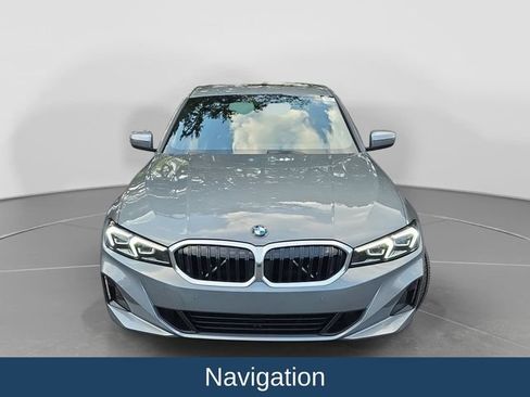 Used 2025 BMW 330i Sedan w/ Convenience Package RWD image 3