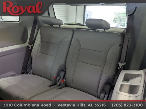 Used 2019 GMC Acadia SLT image 17