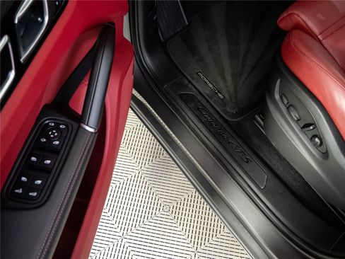 Certified 2023 Porsche Cayenne GTS AWD/4WD image 8