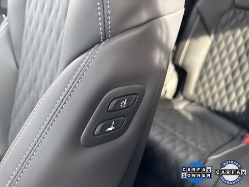 Used 2025 Genesis GV70 3.5T Sport w/ Sport Prestige Package image 37