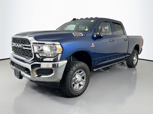 Used 2024 RAM 2500 Tradesman w/ Chrome Appearance Group image 2
