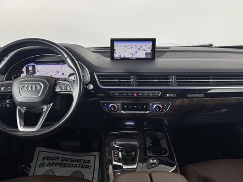 Used 2019 Audi Q7 3.0T Prestige w/ Prestige Package AWD/4WD image 36