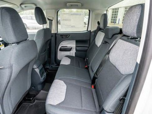 New 2025 Ford Maverick XLT w/ 4K Tow Package image 17