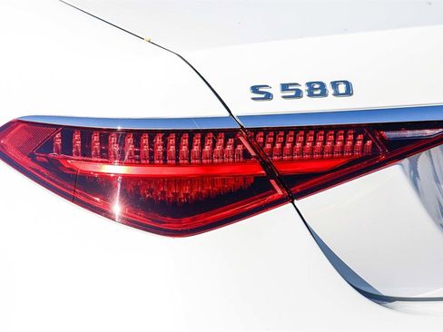 New 2026 Mercedes-Benz S 580 4MATIC Sedan image 8