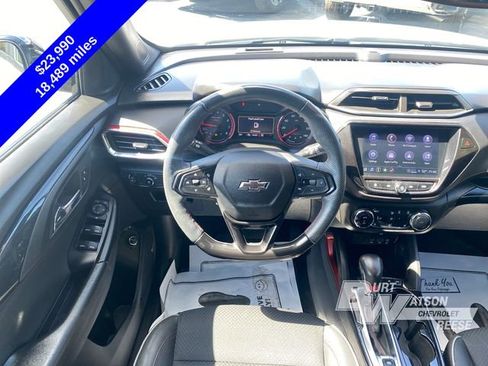 Used 2023 Chevrolet TrailBlazer RS w/ Sun and Liftgate Package AWD/4WD image 20