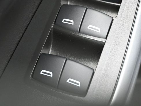 Used 2025 Chevrolet Trax LS image 13