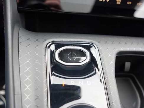 Used 2024 Jeep Wagoneer Launch Edition image 37