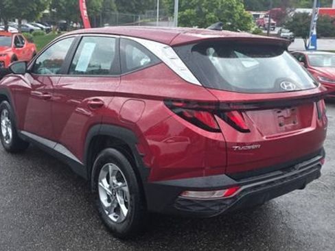 Used 2024 Hyundai Tucson SE AWD/4WD image 2