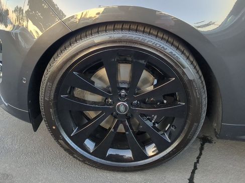 New 2025 Land Rover Range Rover Sport Dynamic SE image 27