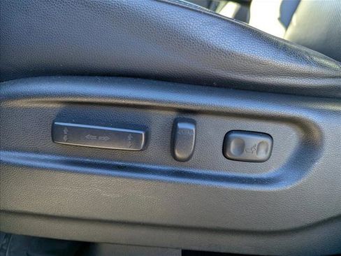 Used 2017 Honda Ridgeline RTL image 11