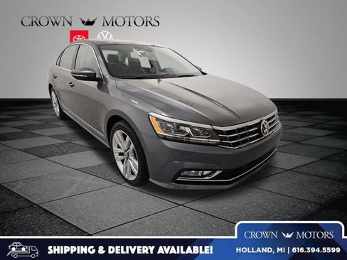 Used 2017 Volkswagen Passat 1.8T SEL Premium image 1