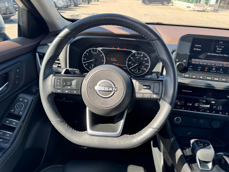 Used 2023 Nissan Rogue SL w/ SL Premium Package AWD/4WD image 10