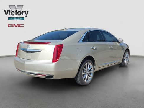 Used 2014 Cadillac XTS Luxury w/ Driver Awareness Package AWD/4WD image 18