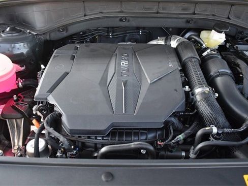 New 2025 Kia Sorento SX Prestige w/ Olive Brown Leather Package image 39