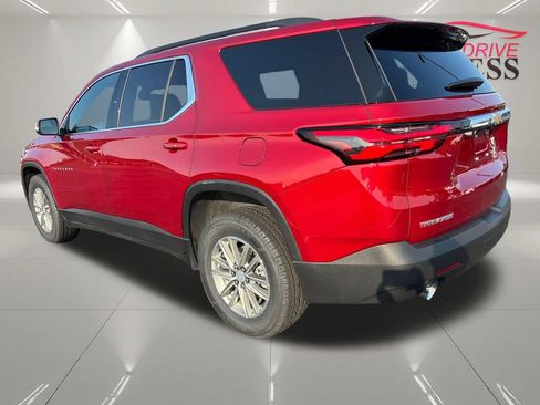 Certified 2023 Chevrolet Traverse LT FWD image 6