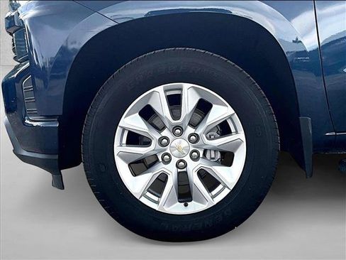 Used 2021 Chevrolet Silverado 1500 Custom RWD image 10
