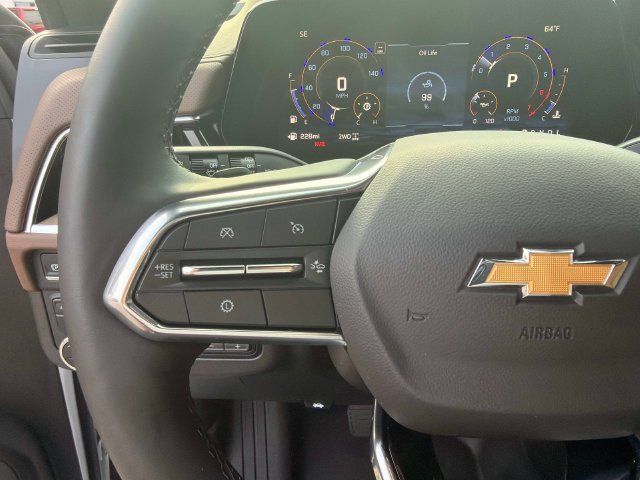 Used 2025 Chevrolet Tahoe High Country AWD/4WD image 26