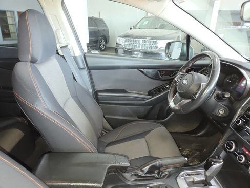 Used 2022 Subaru Crosstrek 2.0i Premium AWD/4WD image 27