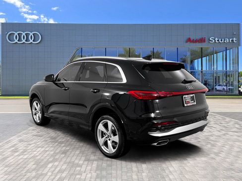 New 2025 Audi Q5 Premium w/ Convenience Package image 5