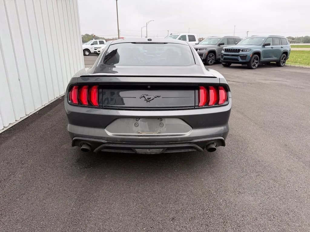Used 2018 Ford Mustang Premium w/ Carbon Sport Interior Package RWD image 7