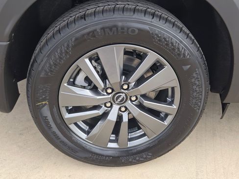 New 2026 Nissan Pathfinder SV AWD/4WD image 21