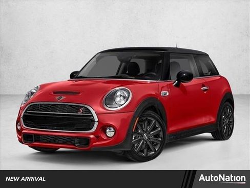 Used 2020 MINI Cooper S image 1