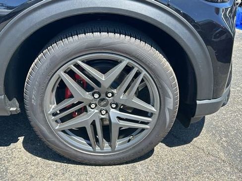New 2026 Ford Explorer ST w/ Sun And Sound Package AWD/4WD image 9