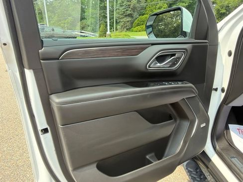 Used 2023 Chevrolet Tahoe Z71 w/ Max Trailering Package AWD/4WD image 28