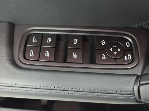 New 2026 Porsche Cayenne S AWD/4WD image 24