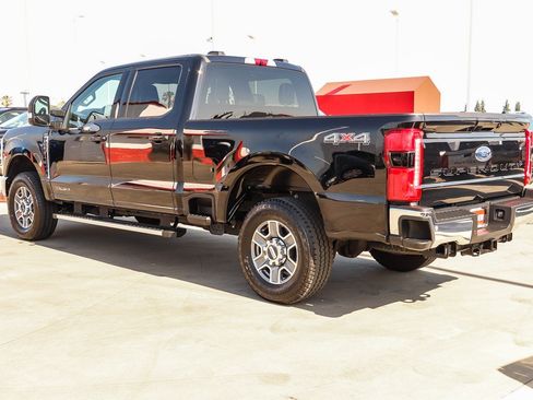 Used 2025 Ford F250 Lariat AWD/4WD image 5