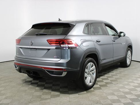 Used 2021 Volkswagen Atlas Cross Sport SE w/ Panoramic Sunroof Package image 43