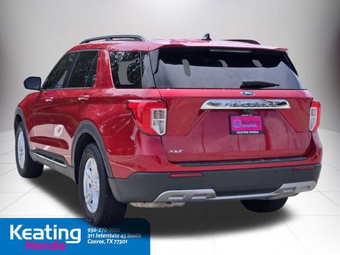 Used 2021 Ford Explorer XLT w/ Equipment Group 202A RWD image 8