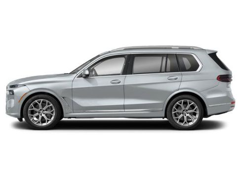 Certified 2026 BMW X7 xDrive40i w/ Executive Package AWD/4WD image 3