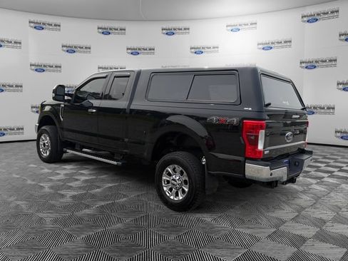 Certified 2017 Ford F250 Lariat w/ Chrome Package AWD/4WD image 3