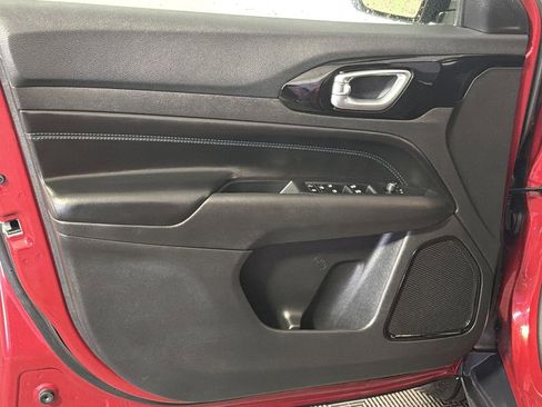 New 2026 Jeep Compass Limited image 8