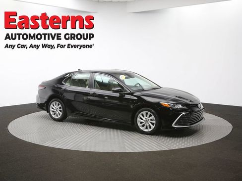 Used 2023 Toyota Camry LE image 45