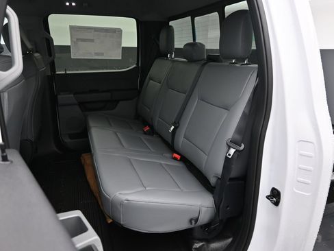 New 2026 Ford F550 2WD Crew Cab image 22