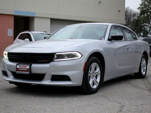 Used 2023 Dodge Charger SXT image 7