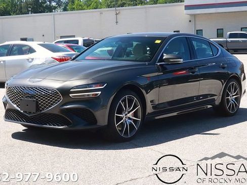 Used 2025 Genesis G70 2.5T AWD/4WD image 4