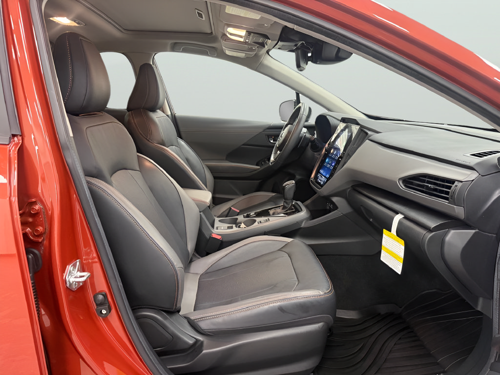 Used 2024 Subaru Crosstrek 2.5i Limited AWD/4WD image 13